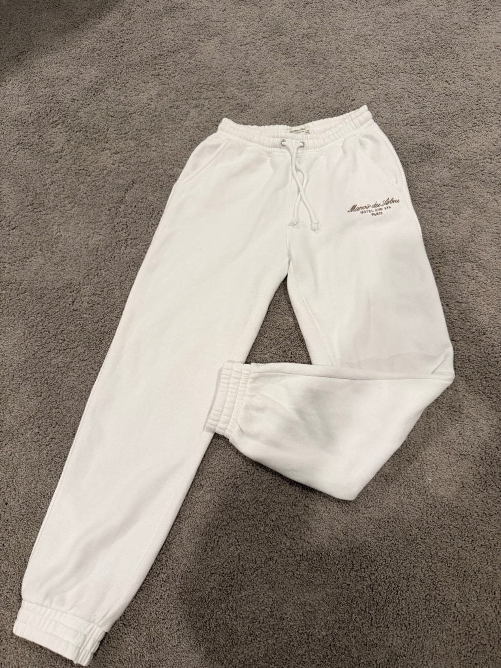 Abercrombie & Fitch white cuffed sweatpants XS